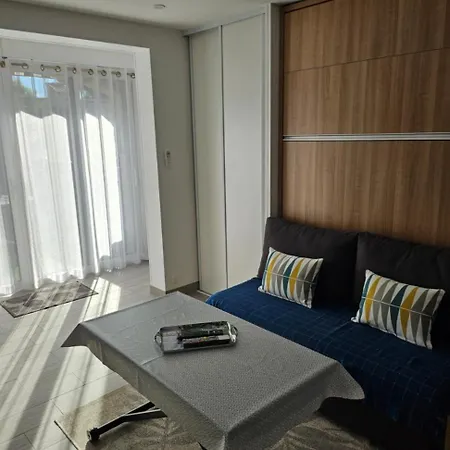 Studio Mado Bord De Mer Avec Terrasse Et Parking Lejlighed Saint-Cyr-sur-Mer