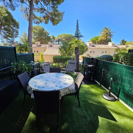 Studio Mado Bord De Mer Avec Terrasse Et Parking